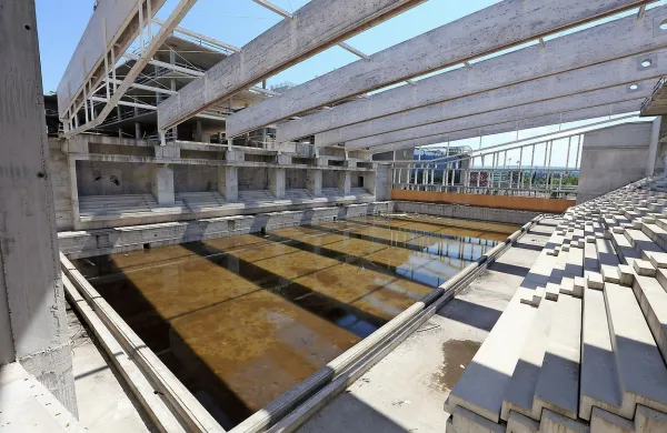 V koprski občini napovedujejo, da bodo športno naložbo za 
dokončanje olimpijskega bazena  poskušali uresničiti tudi z 
evropskim denarjem.