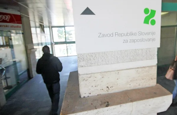

Dušan Črnigoj in Ožbej Marc ter Primorje v stečaju naj bi po 
mnenju tožilstva zavod  za zaposlovanje opeharili za 1,8 
milijona evrov.