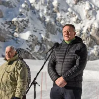 Po kaninskem pobočju so se spustili prvi smučarji