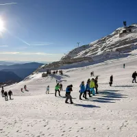 Po kaninskem pobočju so se spustili prvi smučarji