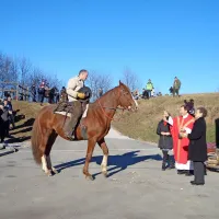V Harijah že vrsto let obujajo &Scaron;tefanove običaje