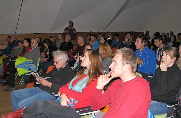 V Bovcu se bo danes začel 10. Bovec Outdoor Film Festival 
(Boff). 