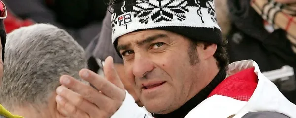 Alberto Tomba, smučarski šampion: “Ne zdi se mi 
prav, da starši tako pritiskajo na otroke. Moj oče 
ni uporabljal radikalnih metod in ni bil obseden z 
mojimi uspehi. Pravil mi je: 'Požvižgaj se na vse. 
Če bo šlo, bo šlo. Drugače pa tudi prav.'” 

