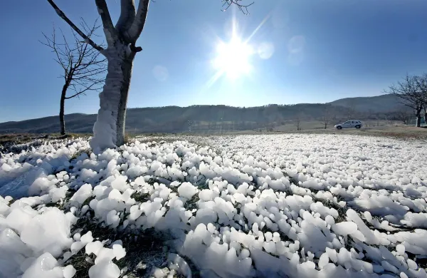 Se bo kmalu ponovila zimska idila v Podnanosu (vsaj  za ljubitelje narave in dobre fotografije)?


