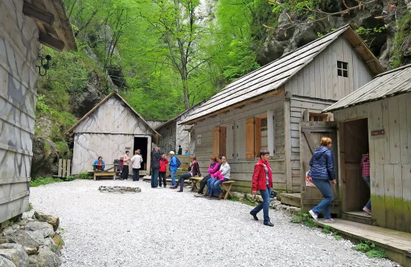Partizanska bolnica  Franja ohranja prestižni znak evropske 
dediščine.
