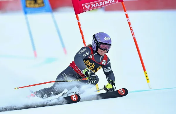 Francozinja Tessa Worley je zmagala na veleslalomu v 
Mariboru.