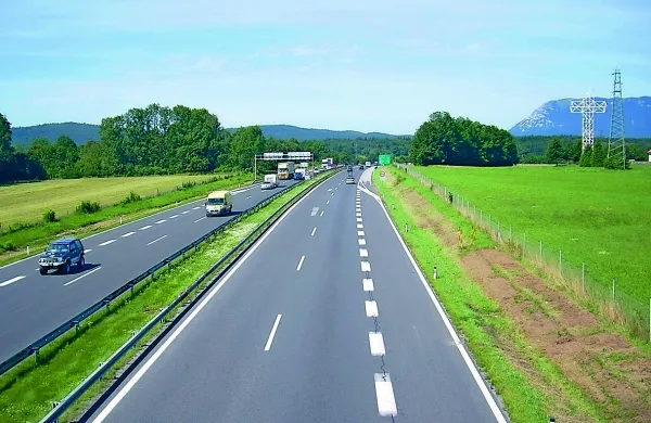 Med turistično sezono se obetajo gradbena dela na primorski 
avtocesti.