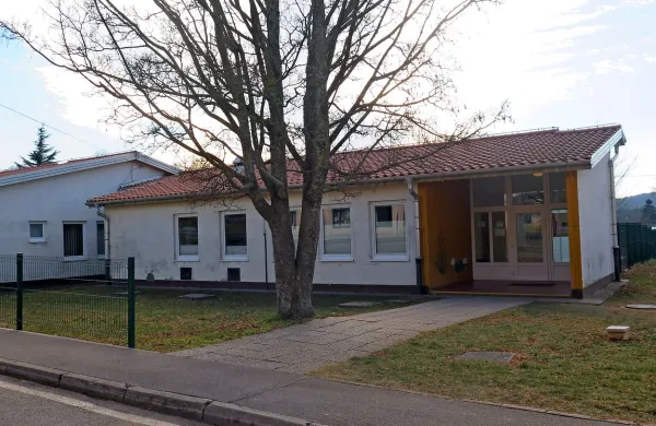 Vrtcu v Hrpeljah bodo že do poletja dodali prizidek za eno 
igralnico, prihodnje leto pa poskrbeli še za njegovo energetsko sanacijo.