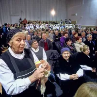 Nabito polna dvorana v Sv. Antonu pozdravila prihod &Scaron;avrinke (foto)