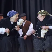 Nabito polna dvorana v Sv. Antonu pozdravila prihod &Scaron;avrinke (foto)