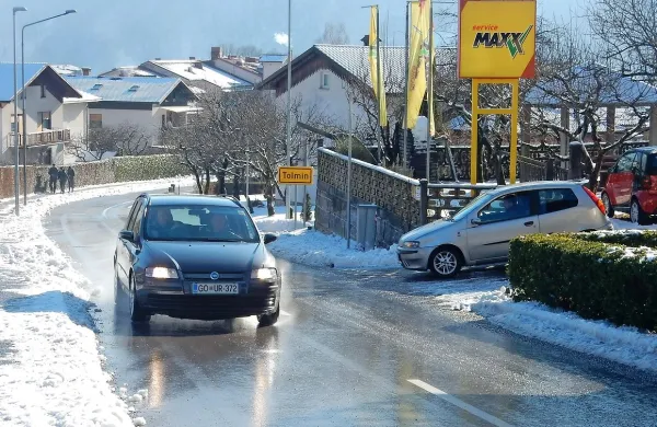 Na najbolj nevarnem delu Gregorčičeve ulice bo treba promet umiriti, morda z ustrezno grbino.

