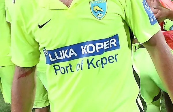 Če bo na majicah poslej še napis Luka Koper, nam iz kluba 
niso odgovorili.