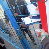 Argo začasno odprl vrata, uporabniki odna&scaron;ajo svojo lastnino (video)