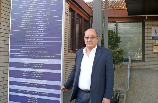 Matjaž Krajnc: “Drži, da so se zdravniki  v Piranu 
pogosto menjavali, a to je zdaj rešeno.”  