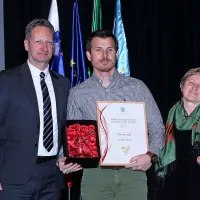 Razglasili zmagovalce natečajev za Županovo vino in oljčno olje (foto)
