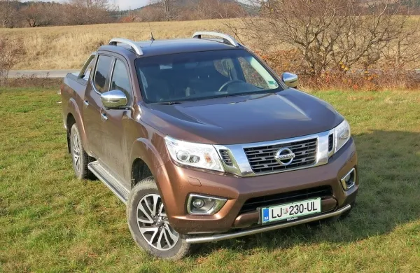 Navara je zmogljiv in tudi udoben poltovornjak.