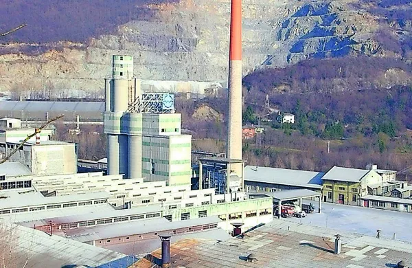 Stara cementarna na odpad