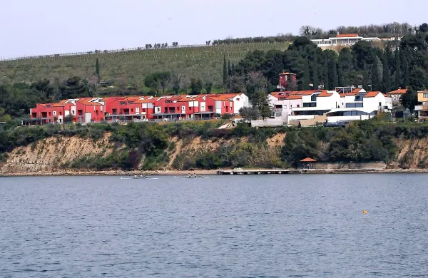 Tudi osem večjih in dražjih apartmajev v Oltri je dobilo kupce, 
manjše so prodali na lanski dražbi.