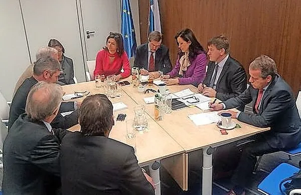 Predstavniki civilne iniciative za zaščito terana so se včeraj v 
Ljubljani srečali s poslanci v evropskem parlamentu