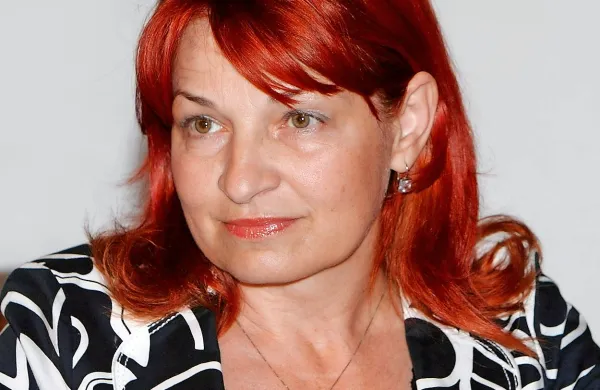 Olga Franca: “Mlajši novi direktor je očitno bolj 
poslušen županu Borisu Popoviču.”