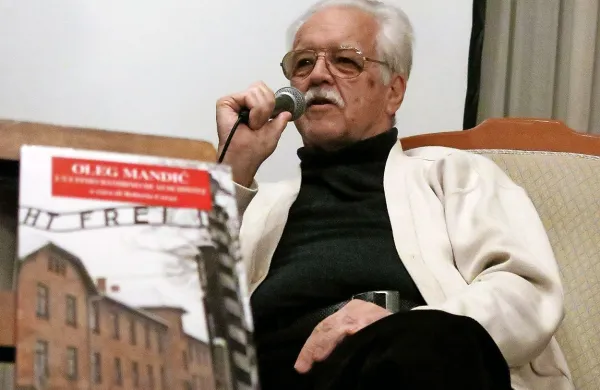 Oleg Mandić je v Kopru predstavil tudi novo knjigo o svoji 
izkušnji Auschwitza.