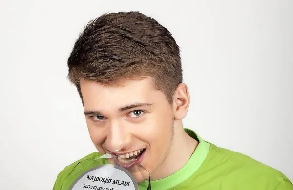 Sedemnajstletni Luka Dončić je k svoji že zdaj bogati beri 
dosežkov dodal novega.