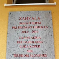Rakovica z rumeno barvo in povsem novo notranjostjo