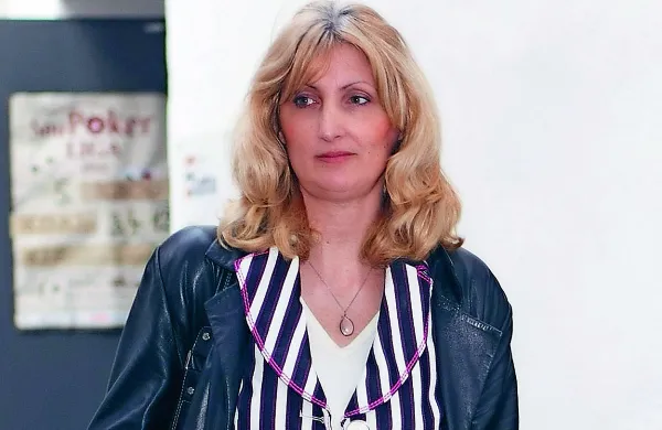 Vesna Mikolič