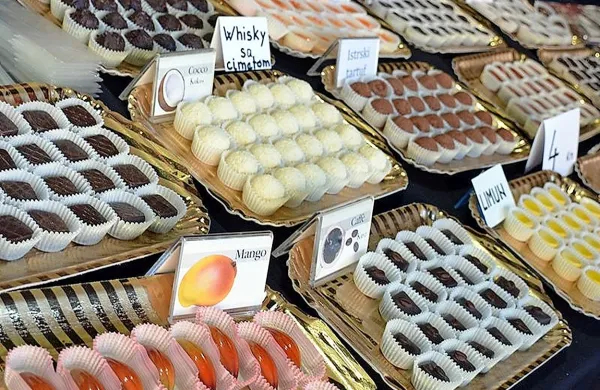 V Brtonigli bo konec tedna   Choco & Wine Fest.