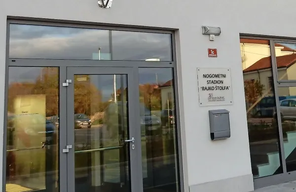 Zavod za šport, turizem in prosti čas Sežana že drugič v dveh 
mesecih išče novega direktorja.