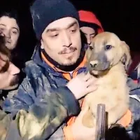 Psička so iz jaška rešili po desetih dneh. 