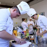 Mladi kuharji in natakarji so pokazali, kaj znajo (foto)