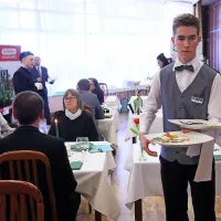 Mladi kuharji in natakarji so pokazali, kaj znajo (foto)