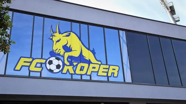 Luka ni več sponzor FC Koper