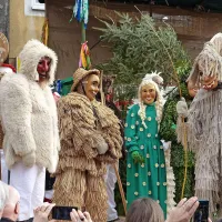 Cerkljanska Laufarija napolnila Cerkno