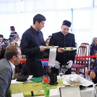 Ocenjevali so tudi postrežbo in predstavitev jedi. 