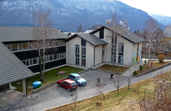 Na daljinsko ogrevanje se bo priključila tudi šola in pozneje 
nova športna dvorana. 