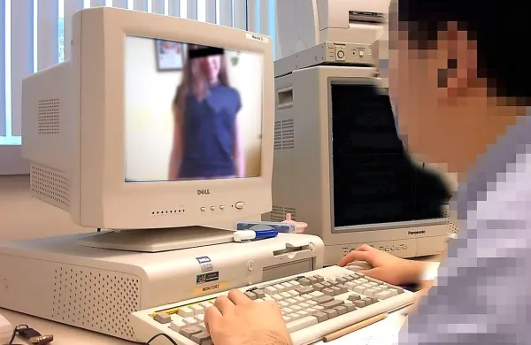 Število odkritih kaznivih dejanj z otroško pornografijo se iz 
leta v leto povečuje.