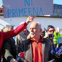 Protestna shoda proti in v prid beguncem na &Scaron;kofijah brez izgredov (foto)
