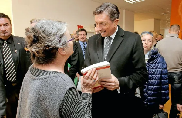 Za predsednika Borut Pahorja je bil obisk obnovljene šole 
najlepša priložnost za njegov prvi obisk  Špetra.