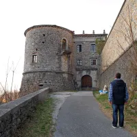 Turisti so zaman trkali na grajska vrata
