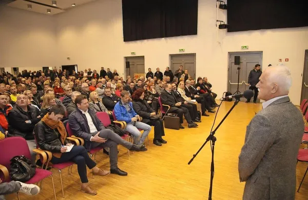 Odločitev &Scaron;efica in Popoviča bo znana v desetih dneh