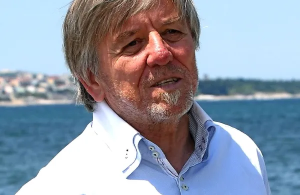 Slavko Ivančić: “Zaradi mene lahko nastopijo kot 
Pinko palinko, ne pa kot Klapa Solinar, pri kateri  
vam  ne bom niti razlagal, kakšna je bila vse moja 
vloga!”