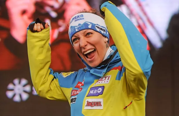 Ilka Štuhec je danes osvojila mali kristalni globus v smuku za 
zmago v posebnem seštevku kraljeve disciplini v svetovnem 
pokalu. 