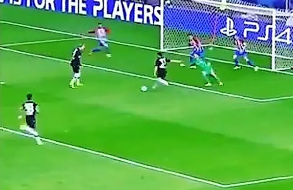 Jan Oblak s trojno obrambo rešil Atletico