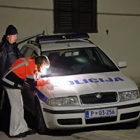 Tragedija na Krasu: mo&scaron;ki ubil nono in brata