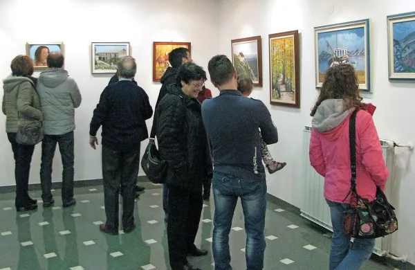 Slike članov Likovnega društva  Franceta Pavlovca bodo  v 
galeriji Doma na Vidmu na ogled do 5. aprila.