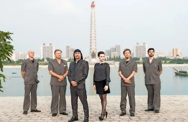 Laibach je bil prvi tuji rock bend, ki je kadarkoli nastopil v 
Severni Koreji.