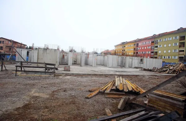 Za dokončanje kompeksa bo potrebnih še približno 8,5 
milijona evrov.