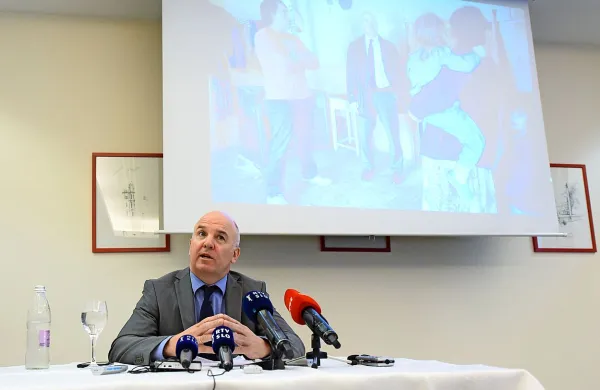 Nils Muižnieks se je posebej osredotočil na revščino v 
družbi.